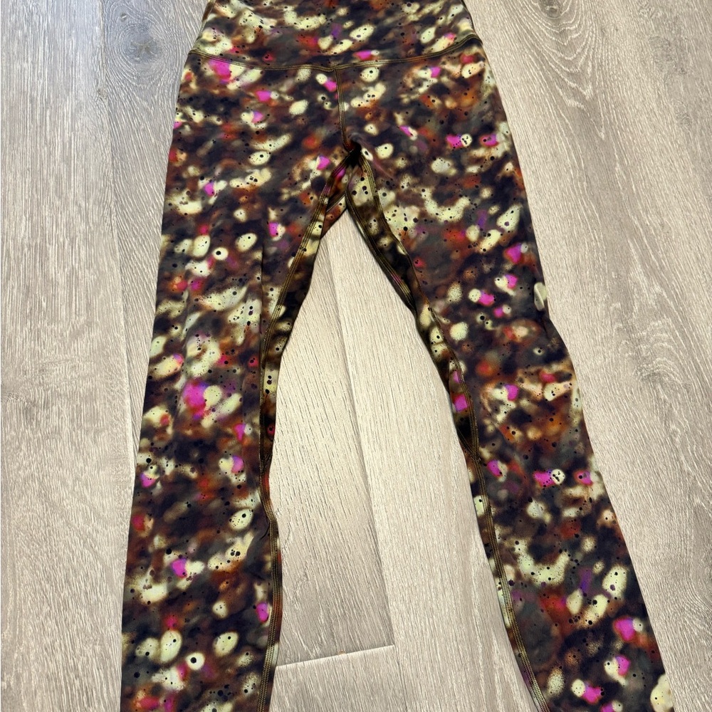 Lululemon align Leggings - size 4